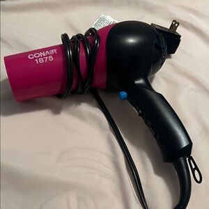 Conair blow dryer